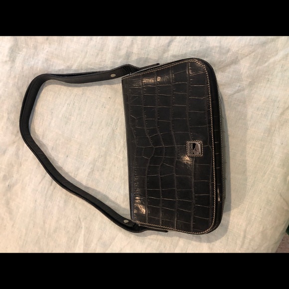 Dooney & Bourke Versatile Black Bag - Picture 4 of 8